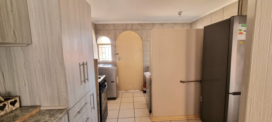 2 Bedroom Property for Sale in Heuwelsig Free State